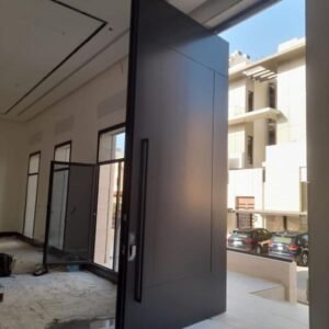 ابواب محورية بيفوت pivot doors لعام 2026