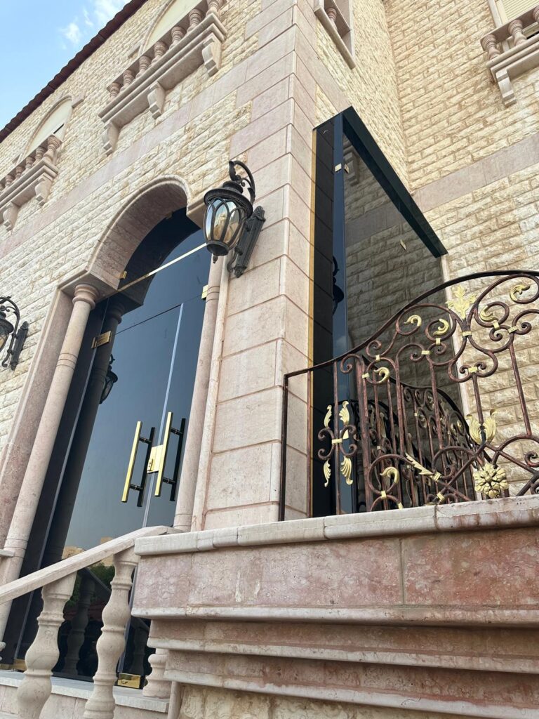 زجاج سيكوريت 69059094 ابو خالد زجاج سيكوريت 69059094 ابو خالد